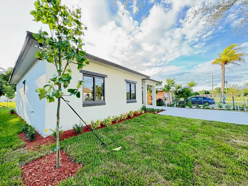 Single-Family Home in Fort Lauderdale